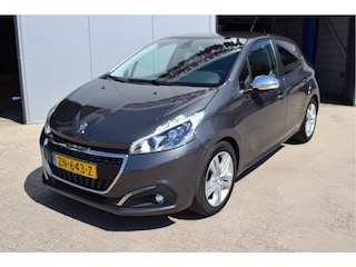 Peugeot 208 1.2 Signature | NL-Auto | NAP | Apple Carplay/Android Auto