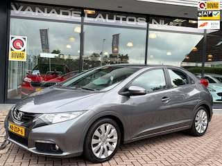 Honda Civic 1.8 Sport 5Drs Clima Cruise Camera Trekhaak NL-Auto NAP Dealeronderhouden!