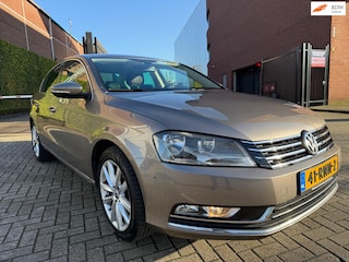 Volkswagen Passat 1.4 TSI Highline BlueMotion_LEER-NAVI_NETTE AUTO!!