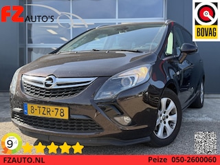 Opel Zafira Tourer 1.4 Business+ - Navigatie - Stoelverwarming - Trekhaak