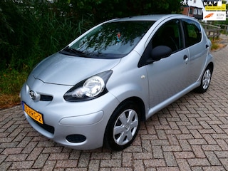 Toyota Aygo 1.0-12V 5-deurs Airco Zuinig A-Label Onderhoudshistorie