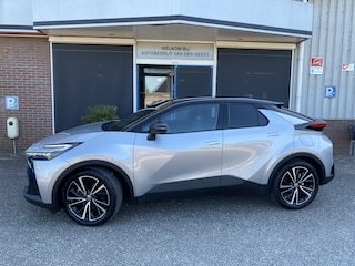 Toyota C-HR 2.0 Plug-in Hybrid 220 Executive