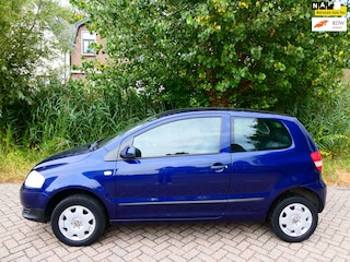 Volkswagen Fox 1.4 75pk 4-Cilinder Zuinig INRUILKOOPJE ZO MEE