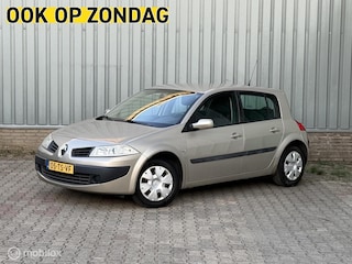 Renault Mégane 1.4-16V 5Drs | Airco | Bluetooth | Trekhaak