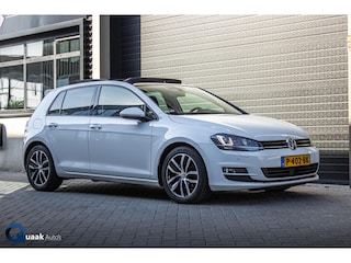 Volkswagen Golf 1.4 TSI ACT Highline | PANO | ADAPTIVE | LED | KEYLESS