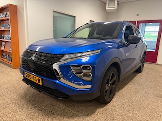 Mitsubishi Eclipse Cross 2.4 PHEV Black Edition| Carplay| Trekhaak| All Season