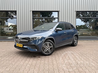 Mercedes-Benz EQA 250 Business Solution AMG 67 kWh Panoramadak, Memory stoelen, Keyless-Entry, Head-Up