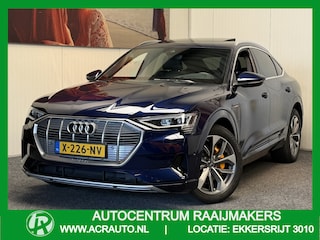 Audi E-tron S-EDITION PANORAMADAK 50 QUATTRO BUSINESS EDITION PLUS 71 kWH NAVIGATIE CRUISE CONTROL HEAD-UP DISPLAY SCHUIF-KANTELDAK APPLE CARPLAY/ANDROID RIJSTROOKSENSOREN ACHTERUITRIJCAMERA AFN TREKHAAK ZEER MOOI !!