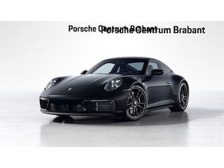 Porsche 911 Carrera 4 GTS