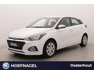 Hyundai i20 1.0 T-GDI Comfort | Automaat | Cruise control | Stoel/stuur verwarming | CarPlay | Camera | Parkeersensoren achter