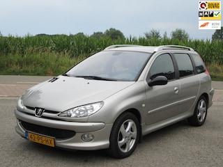 Peugeot 206 SW 1.6-16V Griffe + Trekhaak