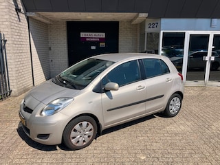 Toyota Yaris 1.3 VVTi Aspiration / AUTOMATIC / KOPPELING MOET VERVANGEN WORDEN / AIRCO / 5 DEUREN