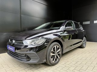 Volkswagen Polo 1.0 TSI Edition fabrieksgarantie, vol opties!! BTW auto, ondernemers kunnen de btw terugvorderen