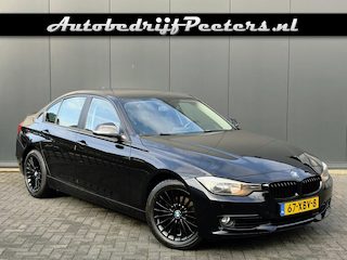 BMW 320i Automaat Navi prof. ECC Cruise PDC NL-auto