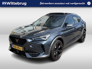 Cupra Formentor 1.4 e-Hybrid VZ Black Edition / AUTOMAAT/ PANODAK/ TREKHAAK/ LEDER/ MEMORY SEAT/ NAVI/ FULL LINK/ STOELVERWARMING/ 360 CAMERA