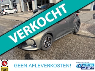 Toyota Yaris 1.5 Hybrid 115 First Edition|Apple CarPlay/Android Auto|Pakeersensoren|Camera|Stoelverw.|Stuurverw.|Dodehoekdetectie