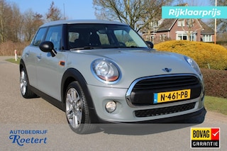Mini Mini 1.5 165pk One First Salt Airco/PDC/Stoelverwarming 5-deurs