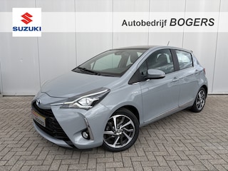 Toyota Yaris 1.5 Hybrid Premium Automaat Climate Control, Achteruitrijcamera, Lichtmetalen velgen, Cruise Control, Panoramadak