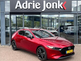 Mazda 3 2.0 e-SkyActiv-G M Hybrid 150 Nagisa AUTOMAAT | NED. AUTO | LAGE KM STAND 8.345km | Bose AUDIO | A.CAMERA | LEDER ALCANTARA | HEAD-UP DISPLAY |
