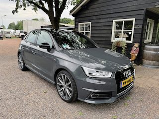 Audi A1 Sportback 1.4 TFSI Sport S line Edition