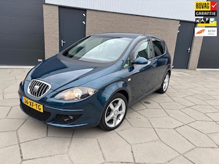 Seat Altea 1.6 Lifestyle| Zeer Royale 5 Deurs met Airco, Trekhaak, Cruise-Control en All-Season banden