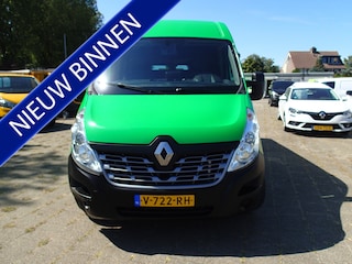 Renault Master T35 2.3 dCi L2H2 VOOORZIEN VAN AIRCO+CRUISE+TREKHAAK !!