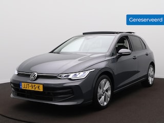 Volkswagen Golf 1.5 eHybrid Life Edition | Panodak | Camera | Zwenkbare Trekhaak | ACC | Elek. Stoel | Side-Assist |