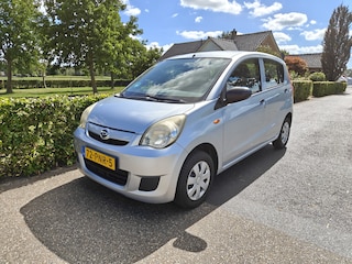 Daihatsu Cuore 1.0 Comfort BJ 2011