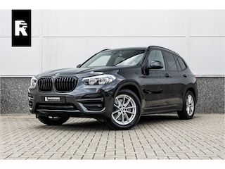 BMW X3 xDrive30e Stoelverwarming / LED / 18inch / Carplay /