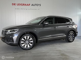 Volkswagen Touareg 3.0 TDi 286pk Aut8 grijs kenteken [vol optie's]