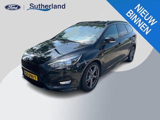 Ford Focus Wagon 1.0 ST-Line 125pk Trekhaak | 18 inch velgen | Climate control | Voorruit verwarming | NLD auto | Carplay, Android auto