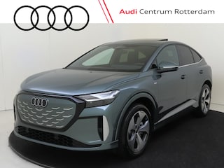 Audi Q4 S edition quattro performance 82 kWh | Panoramadak | Lederen bekleding | Elek. verstelbare voorstoelen | Comfortsleutel | S-line in- en exterieur