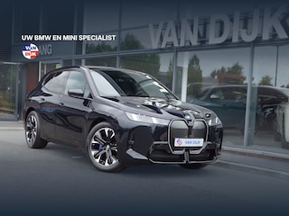 BMW iX xDrive45 Innovatiespakket Harman/Kardon M Sportpakket Drive Assi Pro Stuurwielverwarming