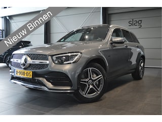 Mercedes-Benz GLC 300e 4MATIC AMG Head Up pano leer trekhaak 19 inch !!