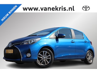 Toyota Yaris 1.3 VVT-i Aspiration, Trekhaak, LM Velgen, Cruise Control, Camera!