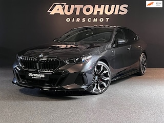 BMW 520i High Executive Edition M model jaar 2024! Stuurverwarming/ Stoelverwarming achter/ 21"/ Glazendak/ Memoryseats