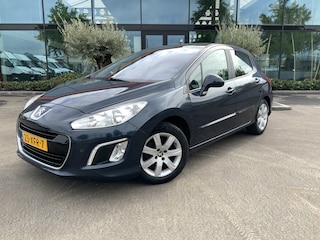 Peugeot 308 1.6 VTi Active Automaat Airco Cruise Trekhaak 1500 kg Panoramadak Alu velg 120 pk