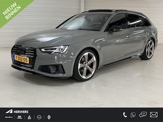 Audi A4 Avant 40 TFSI Sport S line black edition / Panoramisch Schuif/Kantel dak / S-Line Interieur / Navigatie / Camera / Keyless Entry & Go / Wegklapbare trekhaak / DAB / Elektrische Achterklep / Dual Zone Climate Control / Cruise Control /