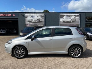 Fiat Punto Evo 0.9 TwinAir Sport 5-deurs - Airco ecc - Cruise - Bluetooth/handsfree - 17 inch l.m velgen - Pdc - Afn. trekhaak