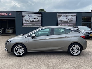 Opel Astra 1.0 Innovation - Airco ecc - Cruise - Navi - Bluetooth/handsfree - Keyless entry/go - 17 inch l.m velgen - Camera - Pdc