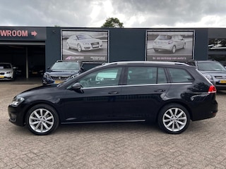 Volkswagen Golf Variant 1.2 TSI Connected Series Dealer onderhouden - Airco ecc - Cruise - Camera - Bluetooth/handsfree - Trekhaak