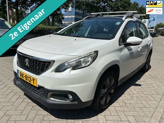 Peugeot 2008 1.2i 110pk 2e eig. 99.000km. Airco Cruise Carplay Navi Panorama