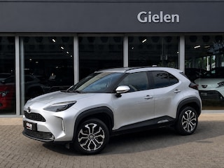 Toyota Yaris Cross 1.5 Hybrid Dynamic Plus | Stoel + Stuurverwarming, Keyless, 17 inch, Groot scherm, DAB, CarPlay