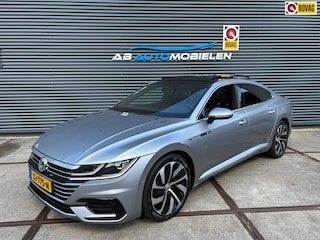 Volkswagen Arteon 2.0 TDI R-LINE CAMERA/ PANORAMA/ PARK ASSIST