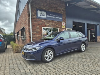 Volkswagen Golf 1.5 ETSI LIFE Business, Trekhaak, Stuur/stoel verwarming, Carplay, ACC, ALL IN prijs!