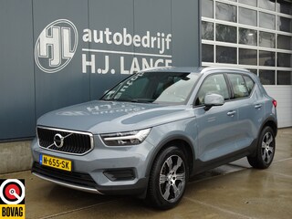 Volvo XC40 2.0 T4 Momentum Pro