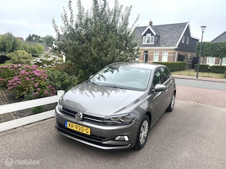 Volkswagen Polo 1.0 TSI 95PK DSG AUTOMAAT COMFORTLINE CARPLAY ADAPTIVE CRUISE CONTROLE PARKEERSENSOREN NETTE AUTO!!