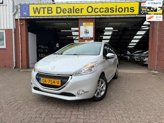 Peugeot 208 1.2 PureTech Style, Navi, Airco, Cruise Control, 2e Eig. Dealer onderhouden, NAP