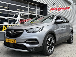Opel Grandland X 1.2 Turbo Innovation - AUTOMAAT I Navigatie / Apple CarPlay I Airco I LED I PDC I Sport velgen I