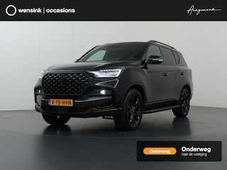 SsangYong Rexton 2.2 E-XDI | 4WD | 3500 KG. AHW | BLACKLINE | LED-KOPLAMPEN | LEDEREN BEKLEDING | MEMORY-SEATS | 360° CAMERA | 3500 KG. TREKHAAK |